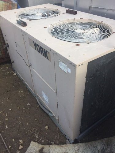 York H3CE180A46A 15 Ton Air Cooled Condensing Unit