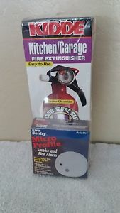 Kidde Kitchen/Garage Fire Extinguisher W/mount + Bonus Smoke and Fire Alarm