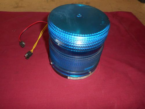Tomar Model 801BL-1224-L-B Blue Flashing Beacon Strobe Light Nice Shape