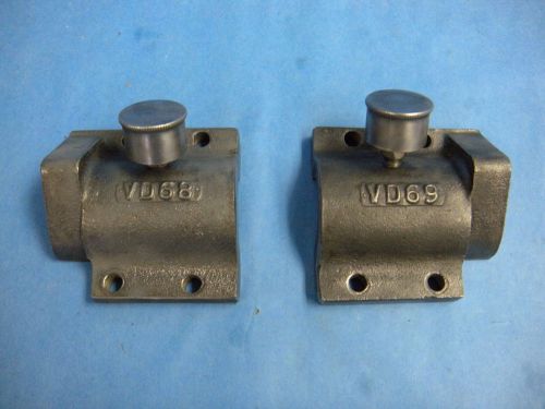 Vd68 vd69 industial grease metal bracket lot of 2 for sale