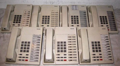 Lot of 7 toshiba dkt2010-h digital key telephones (white) for sale