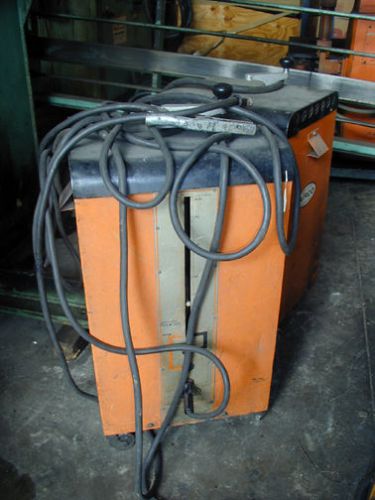 AIRCO 200 AMP ARC WELDER