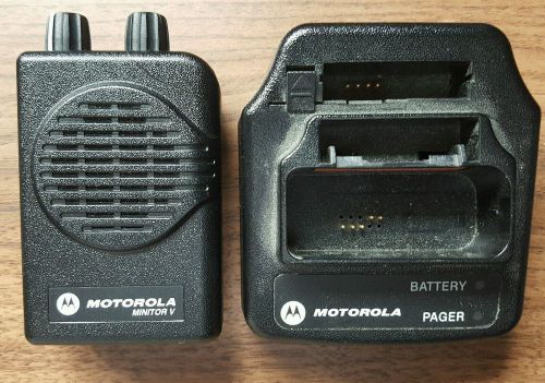 Motorola minitor v pager with charger! Great shape! Works 110%