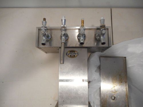 Perlick Century Beer System 4 Tap Draft Beer T Tower W/  Drain Tray