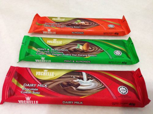 Vochelle 3pc Chocolate Bar With Almonds Various Nuts Almond &amp; Dairy Milk Flavor