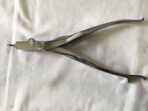 STRYKER SURGICAL   3 PRONG 9&#034; STAINLESS STEEL CAST SPREADER