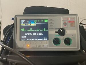 ZOLL E Series BiPhasic 12 Lead ECG SpO2 NIBP ECTo2 Pace w/ Case &amp; Capnostat