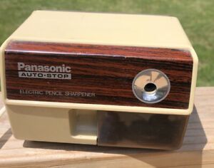 Vintage Retro Electric Desk Pencil Sharpener Panasonic Model KP110 Works Great!
