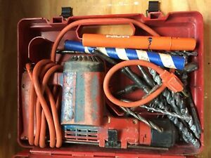 Hilti TE12S Hammer Drill with Case