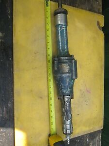 Top-Cat Service 56H 6000 RPM Pneumatic long shaft buffer/grinder 5-6&#034; wheels