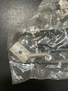 8544 B Bond Clamp #1 400366332-2N NEW Factory Sealed Lot of 100