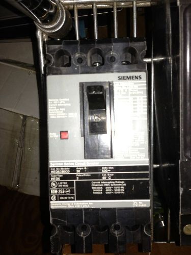 Siemens circuit breaker hed63b030 30a, 600v, 3 pole for sale
