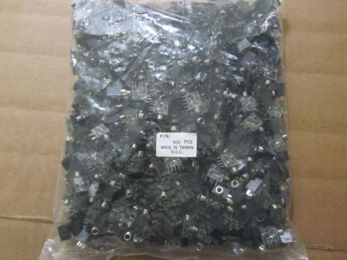 Lot of 500 Qty NEW 3.5mm 1/8&#034; Stereo Jack Panel Mount Connectors (500 PCS)
