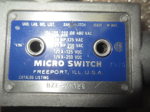 (n1-1-1) 1 new micro switch bze-2rn28 limit switch w/ roller arm for sale