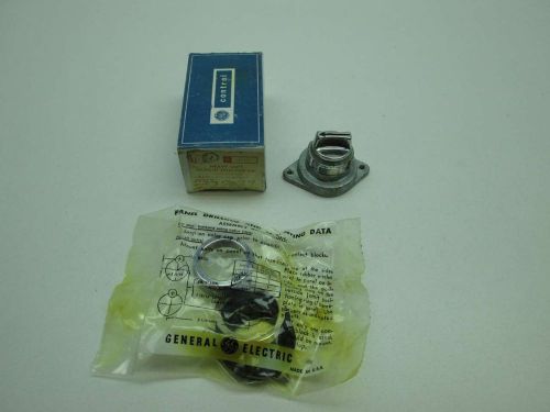 GENERAL ELECTRIC GE CR2940UB200A 2 POSITION HEAVY-DUTY SELECTOR SWITCH D394996