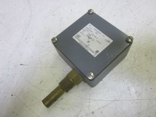 United electric controls c11x-102 pressure switch 125/250vac*used* for sale