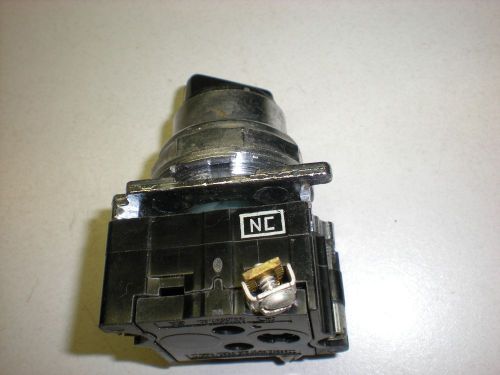 Cutler-Hammer 2-Position Selector Switch - (1) NC - 600V