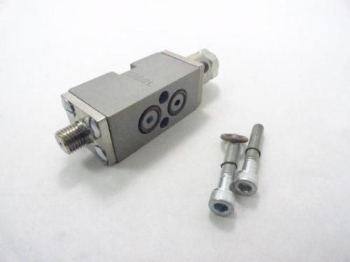 137709 New-No Box, Nordson SA02L Gun Module, 2/ two bolts