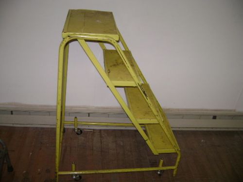 Steel rolling stair ladder yellow 4 step for sale