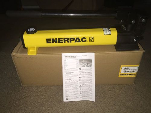 NEW IN BOX Enerpac P392 hydraulic hand pump