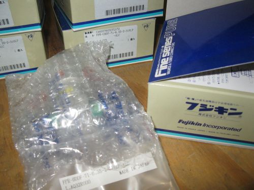 Fujikin VCR Pneumatic Check Valve Lot of 5 FPR-UDDF-71-6.35-2-316LP-ALC FPR-UDDF