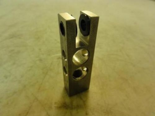 35145 New-No Box, Triangle Package 90BD1621AC Cylinder Clevis