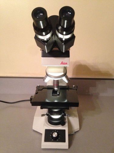 Leica ATC 2000 Microscope w/10x W.F. Eyepieces