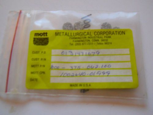 Pack of (27) mott 316 stainless round filter frit, 0.375 by 0.062, 100 um for sale