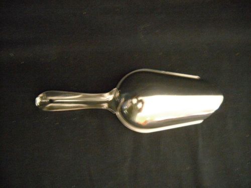 Adcraft HO-30 Stainless Steel Bar Ice Scoop 1/2 Cup, Perfect for ice, condiments
