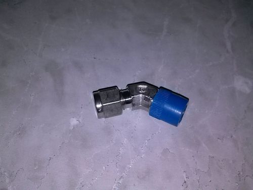 Hy-lok 1/4t x 1/4  npt   45 angle,swagelok cross ref ss-400-5-4  ,several availi for sale