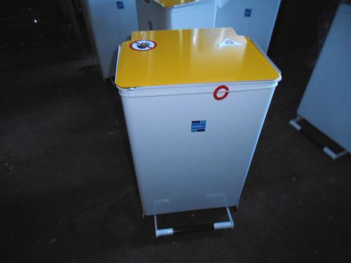 50L Kendal Clinical Waste Bin/Solid Body/Yellow Lid/Clinical Waste Bin/Steel