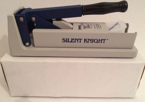 Health Care Logistics Silent Knight Pill Tablet Crusher w 50 Pouches *NEW*