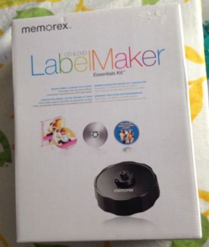 Memorex CD &amp; DVD Label Maker Essentials Kit 20 Labels, Clipart Disc, Inserts NEW
