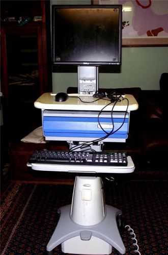 ERGOTRON laptop cart with battery, monitor, keyboard+mouse...just plug in and go