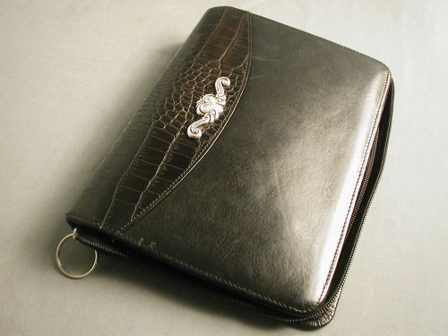 BRIGHTON DAY PLANNER ZIPPER CASE - 3 RING - 2&#034; WIDE - 7 1/2&#034; X 10&#034; - POCKETS vh