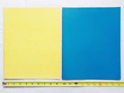 LOT of 2 Two Pocket Folders: 1 Yellow 3 Ring/Hole Prong/Fasteners, 1 Green Mead