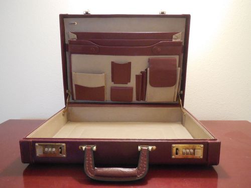 Genuine LEATHER briefcase ATTACHE business professional Winn International brown