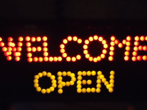 LED &#034;WELCOME&#034; &#034;OPEN&#034; SIGN..FLASHING OPEN...RED/YELLOW...19&#034; X 9 3/4&#034;..NEW IN BOX