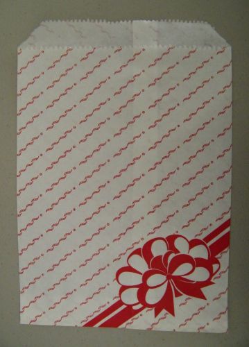 96ct Paper 5&#034; x 7&#034; Gift Bags, White with Red Bow, .15? Per Bag!