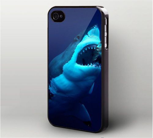 Shark Megalodon Awesome in the Sea for iPhone &amp; Samsung Galaxy - Case