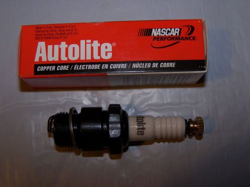 Antique Briggs and Stratton 18mm. reproduction spark plug  Autolite 386