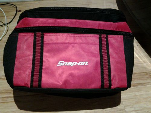 NWOT Snap On black and red double zip carry all