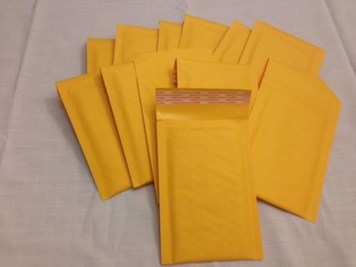 Lot of 12 Padded Orange Mailing Envelopes 4 &#034; x 7 &#034;