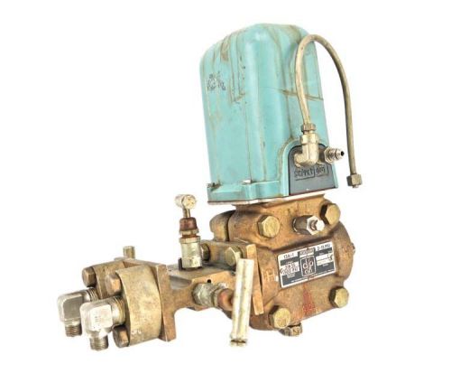 Foxboro 13a-1 diff pressure transmitter w/anderson greenwood 4avc manifold for sale
