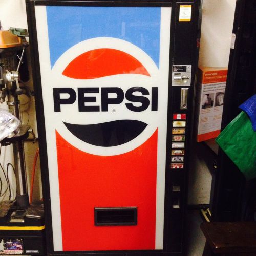 70&#039;s 80&#039; Vintage Pepsi Vending Machine