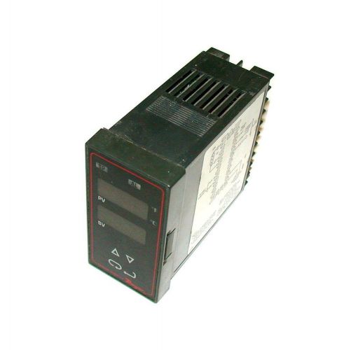 DWYER TEMPERATURE CONTROLLER 100-240 VAC  MODEL 85013-0