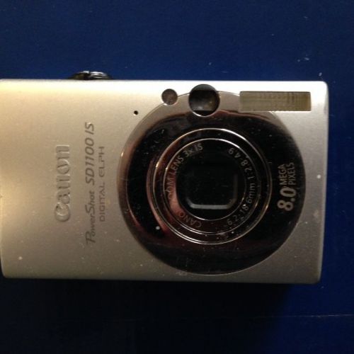 Canon PowerShot SD 1100 IS Digital ELPH Camera