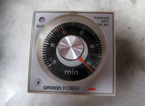 H3BH-8-AC 200/220/240 VAC OMRON TIMER