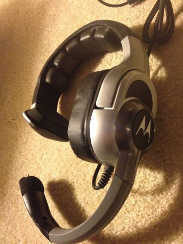 Motorola Single Muff Heavy Duty NFL Style Headset w/ Swivel Microphone