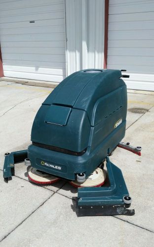 Nobles speedscrub 3301 floor scrubber cleaner ......made by tennant.... for sale